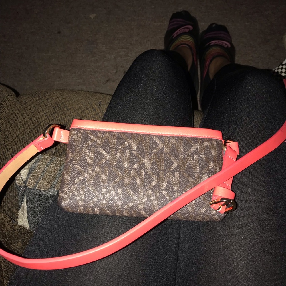 Micheal Kors Fanny pack only wore once $80